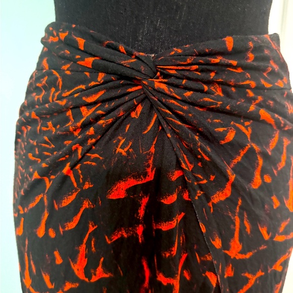 Helmut Lang printed knee-length skirt with slit at front size S - Picture 3 of 6